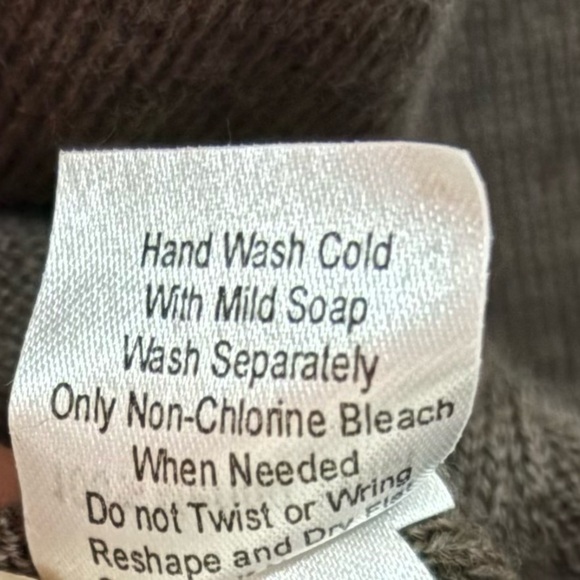 Garnet Hill Elegant Brown Long Sleeve 100% Merino Wool knit Dress. Size S NWOT - Picture 9 of 10